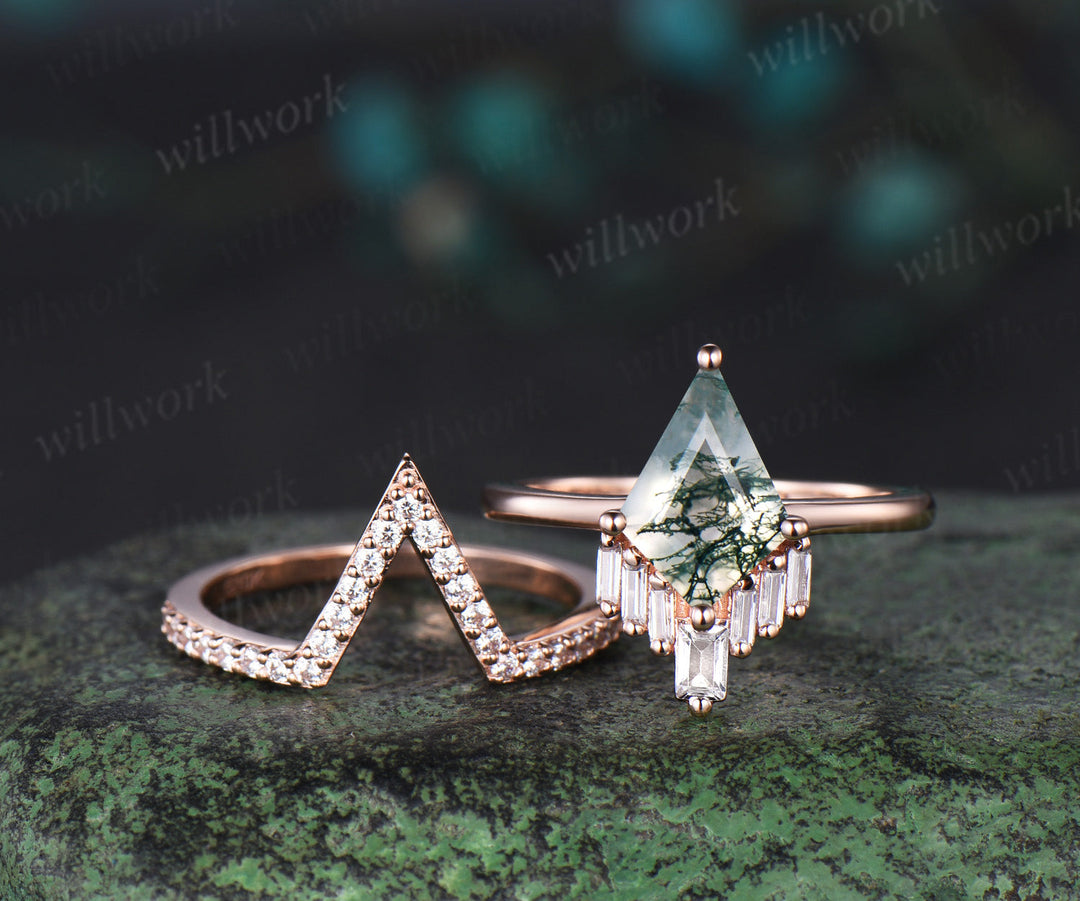 Kite Cut Natural Green Moss Agate Ring Set Vintage Kite Engagement Ring Set Unique Moss Bridal Set Baguette cut  Rose Gold Crystal Healing Gift