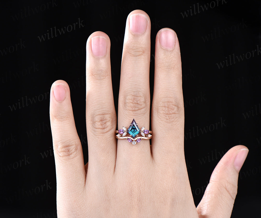 Unique June Birthstone Kite Alexandrite Engagement Ring Set 14k Rose Gold Moissanite Moss Agate Amethyst Opal Moonstone Cluster 2pcs Bridal Ring Set