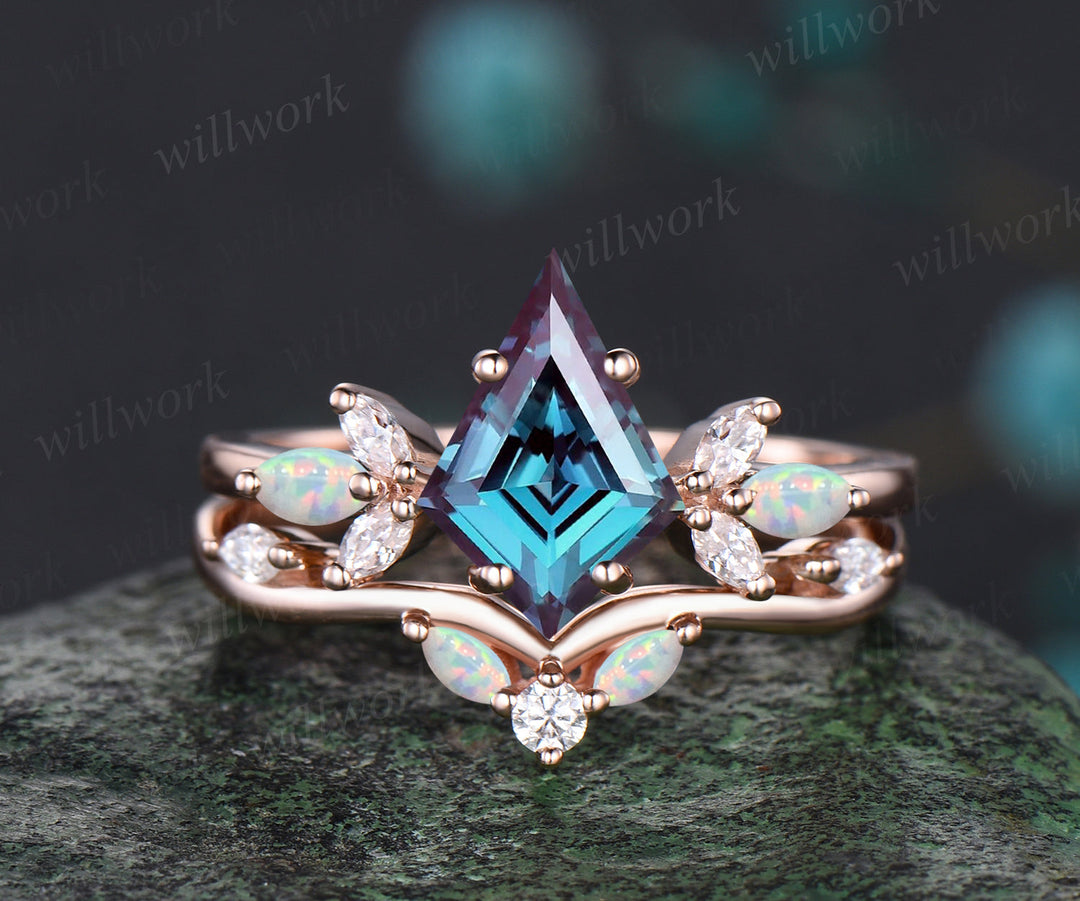 Unique June Birthstone Kite Alexandrite Engagement Ring Set 14k Rose Gold Moissanite Moss Agate Amethyst Opal Moonstone Cluster 2pcs Bridal Ring Set