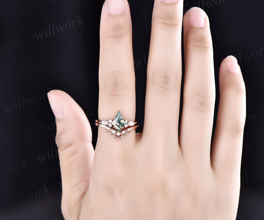 Vintage moss agate engagement ring set rose gold kite cut ring art deco moissanite ring for women unique engagement ring wedding ring set