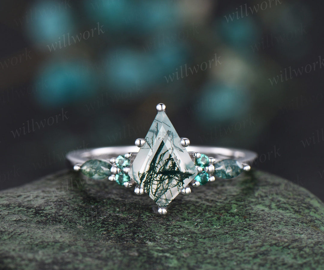 Kite cut moss agate ring vintage white gold 6 prong unique engagement ring curved emerald ring women promise ring her gift