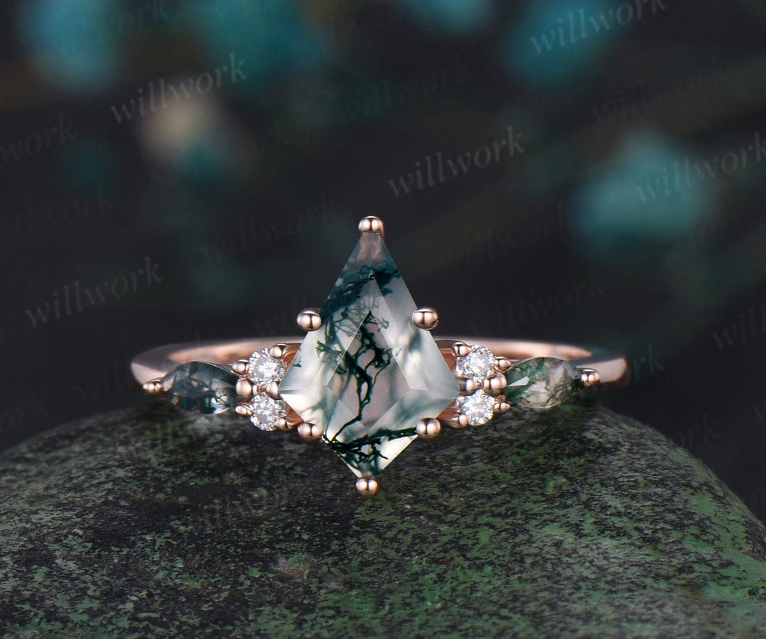 Unique kite cut green moss agate engagement ring set rose gold moissanite stacking wedding bridal ring set women jewelry